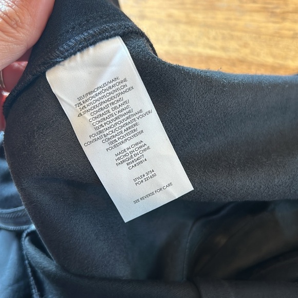 Cabi Miranda Skirt Womens 6 Black Straight Faux Leather Style #3754 - Picture 9 of 10